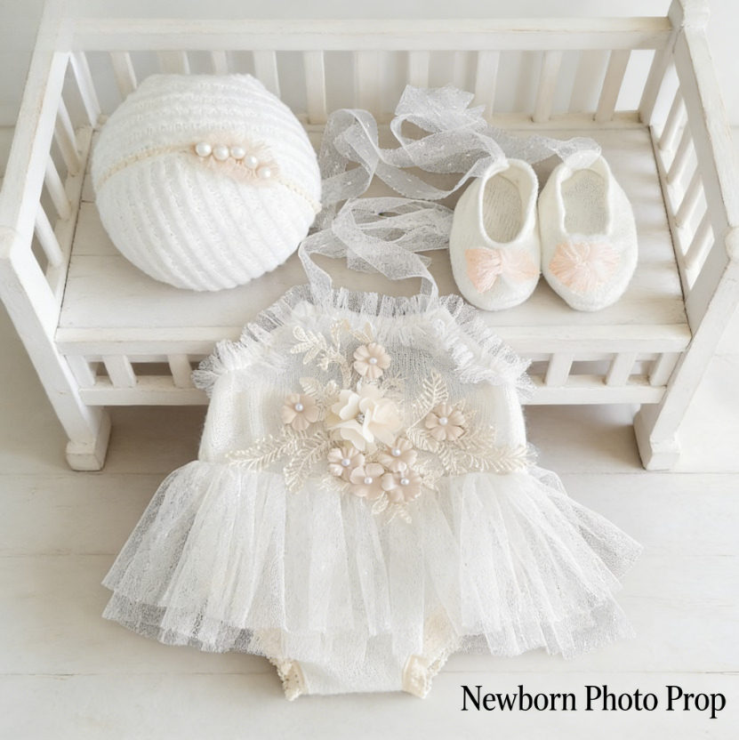 Baby Products Photoshoot - Newborn Photography Props Swan Lace Outfit