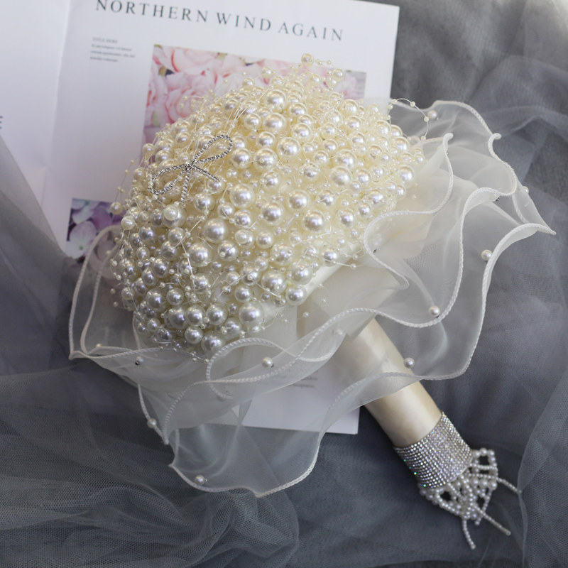 Bridal wedding bouquet pearl c - Baby Products Photoshoot recension och pris